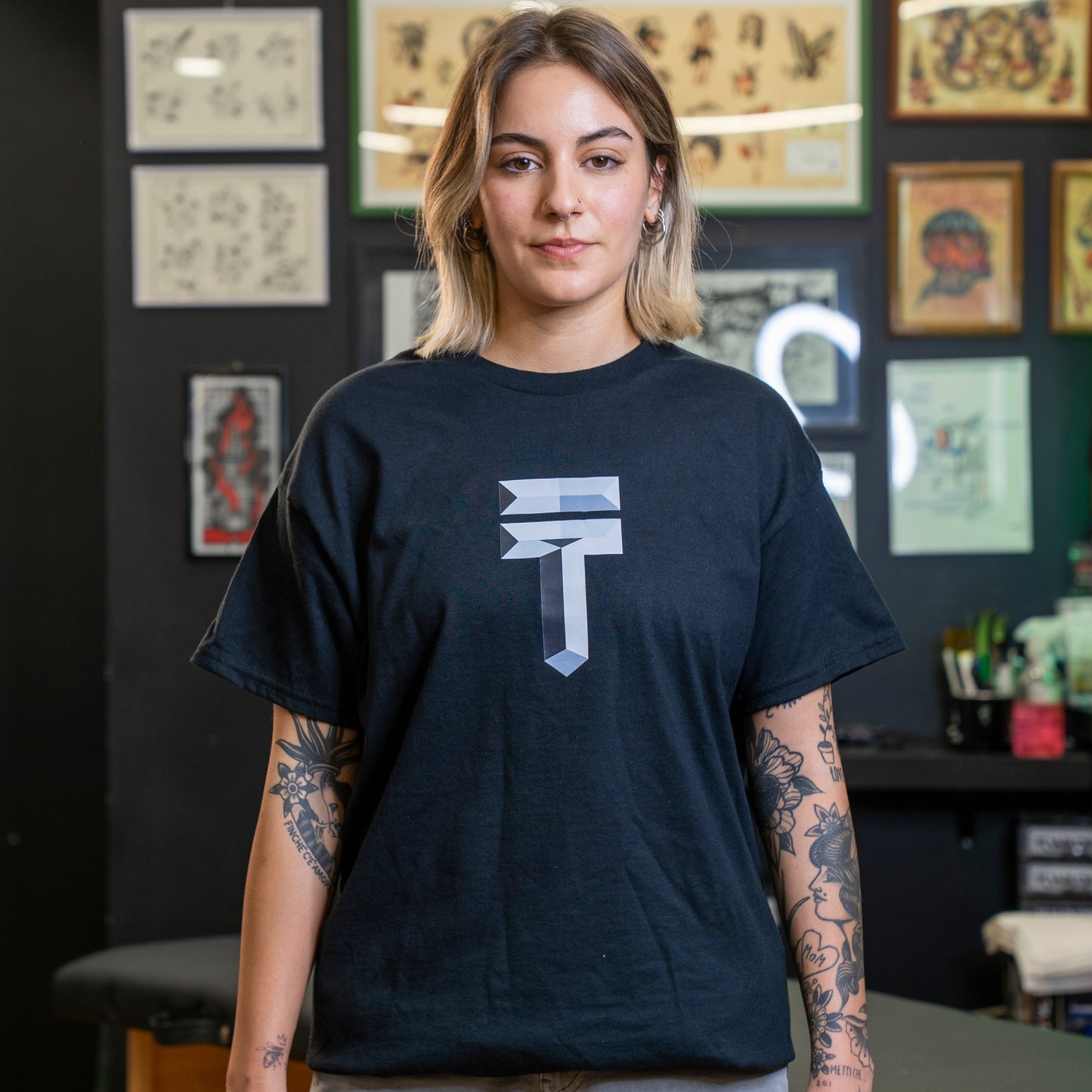 Artem Logo Tee - Black 180gr